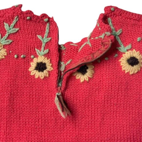 60s 70s vintage embroidered sunflower sleeveless sweater top scalloped crochet. - Picture 5 of 7